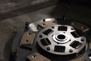 common causes of clutch failure